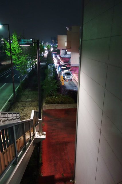 ホークスタウンモール駐車場 まだ試合終わってないのに出口渋滞始まってる